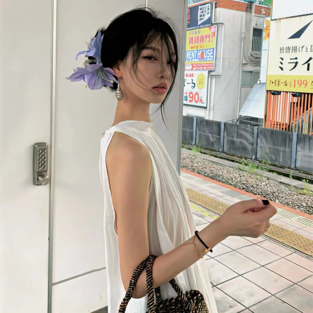 在我姐姐的婚纱里